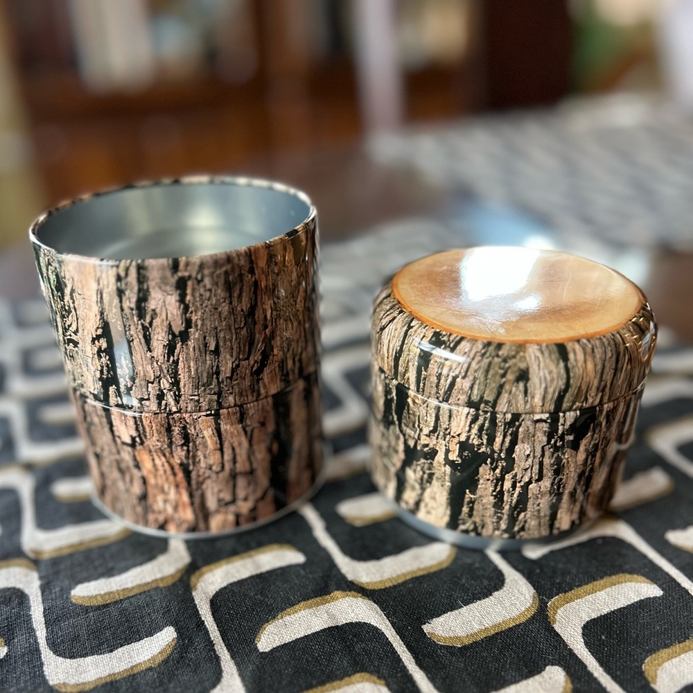 𝘒𝘪𝘬𝘬𝘦𝘳𝘭𝘢𝘯𝘥 Wood Stacking Tin - Picture 5 of 10